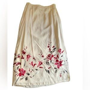Silk skirt with floral design